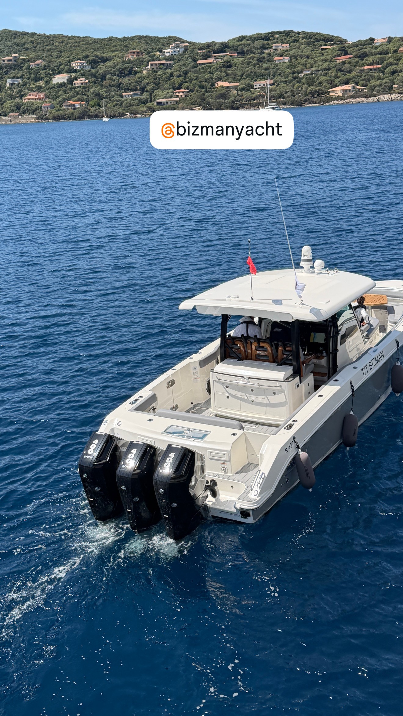 Chase boat Bizman 3