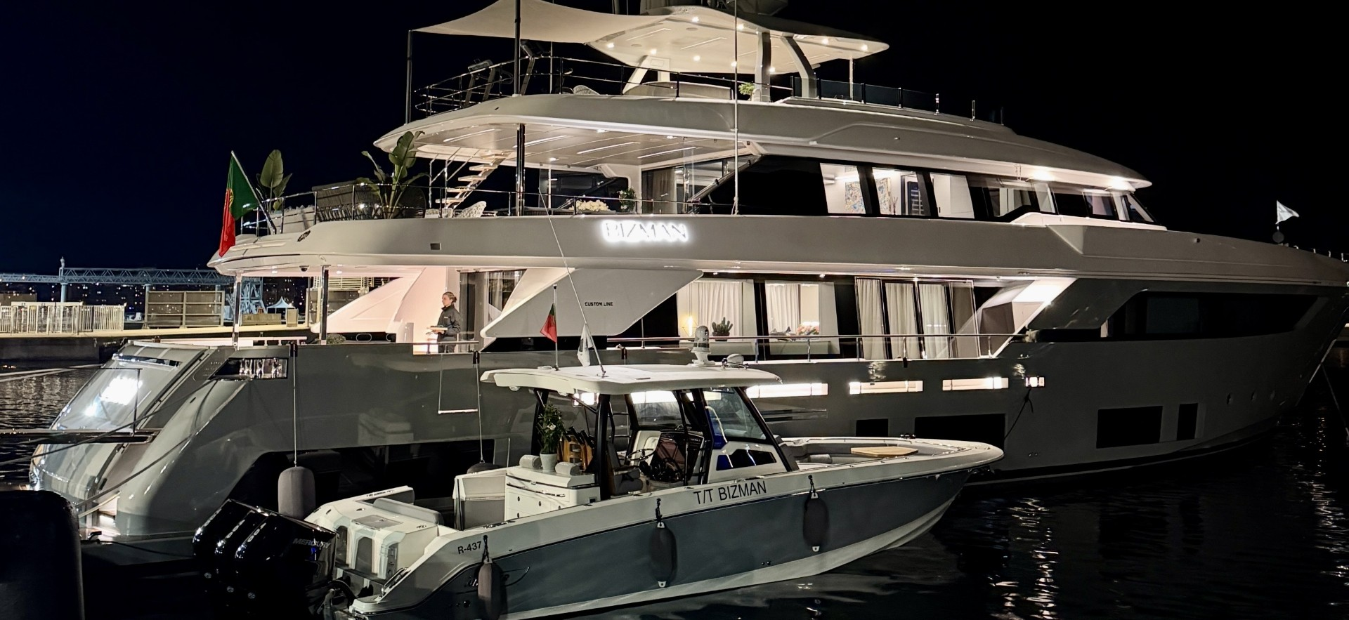Chase boat Bizman 4